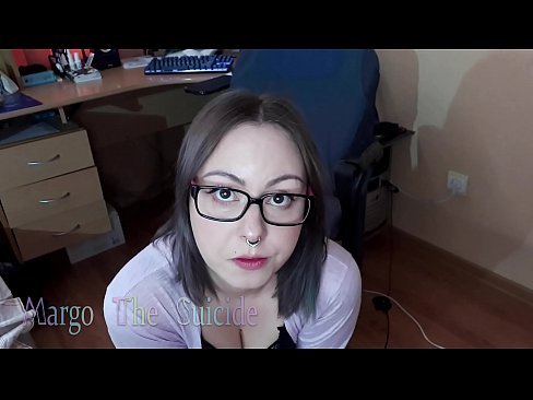 ❤️ Une fille sexy avec des lunettes suce profondément un gode devant la caméra ❤ Sexe at us fr.hentai-menu.ru ❤